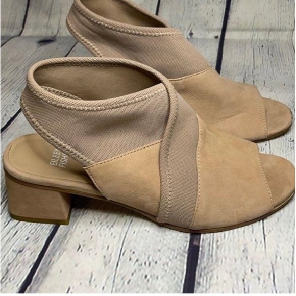 Eileen Fisher Luca Sandal in Latte Size 7.5 Suede
In Color Nude Block Heel NWOB - Picture 4 of 8